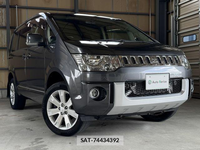 Mitsubishi DELICA 2013-02 8365608-2