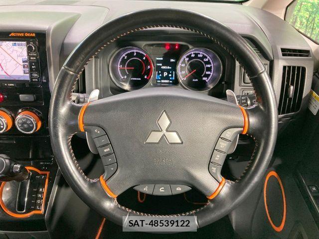 Mitsubishi DELICA 2018-06 8365602-11
