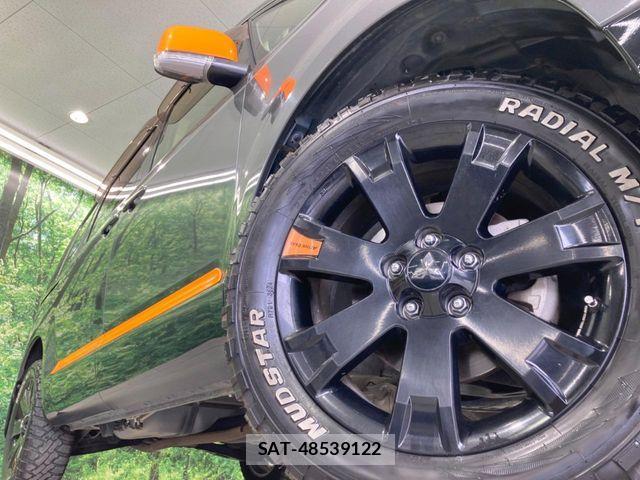 Mitsubishi DELICA 2018-06 8365602-13