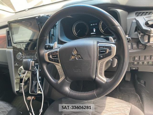 Mitsubishi DELICA 2022-03 8365601-17