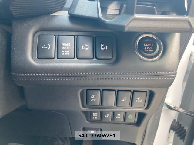 Mitsubishi DELICA 2022-03 8365601-24