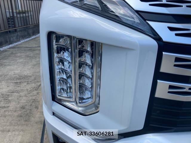Mitsubishi DELICA 2022-03 8365601-2