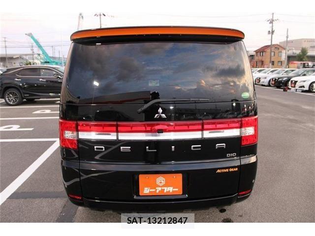 Mitsubishi DELICA 2017-08 8365603-11