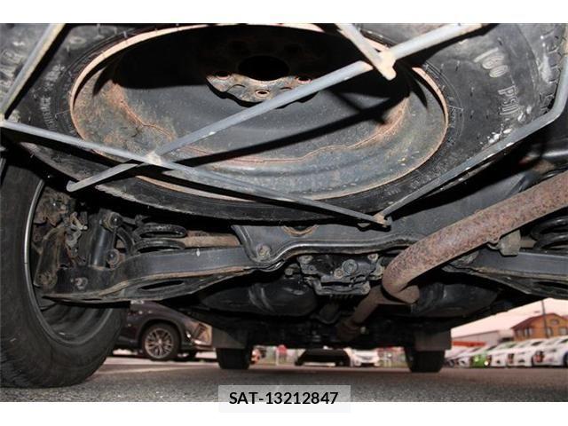 Mitsubishi DELICA 2017-08 8365603-25