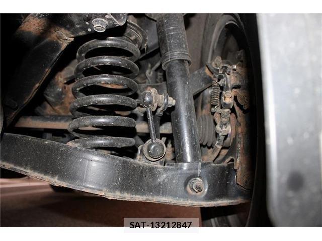 Mitsubishi DELICA 2017-08 8365603-27