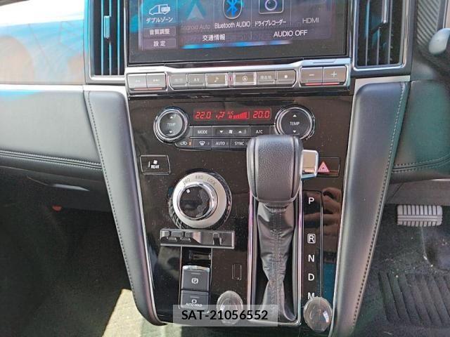 Mitsubishi DELICA 2021-08 8371608-14