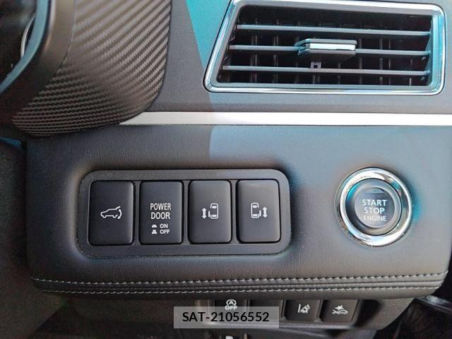 Mitsubishi DELICA 2021-08 8371608-18