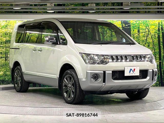 Mitsubishi DELICA 2018-02 8371609-15