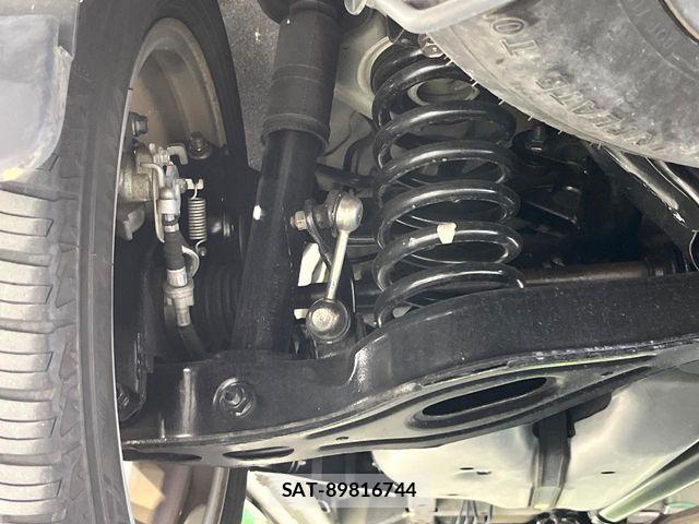 Mitsubishi DELICA 2018-02 8371609-19
