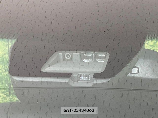 Mitsubishi DELICA 2023-01 8371607-2