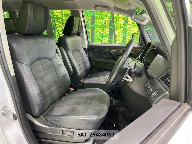 Mitsubishi DELICA 2023-01 8371607-7