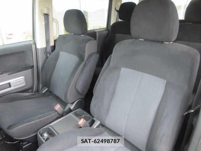 Mitsubishi DELICA 2011-03 8412040-5