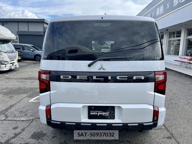 Mitsubishi DELICA 2026-07 8412016-12