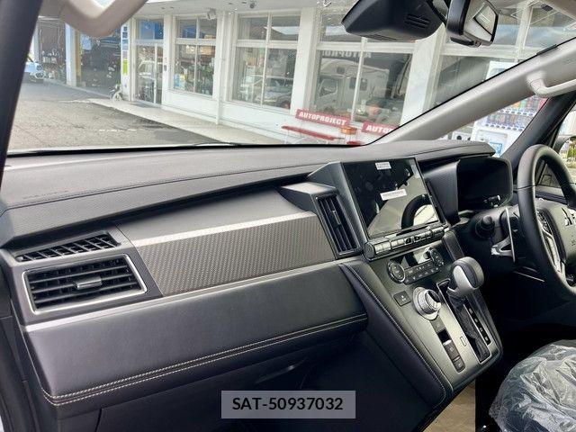 Mitsubishi DELICA 2026-07 8412016-7