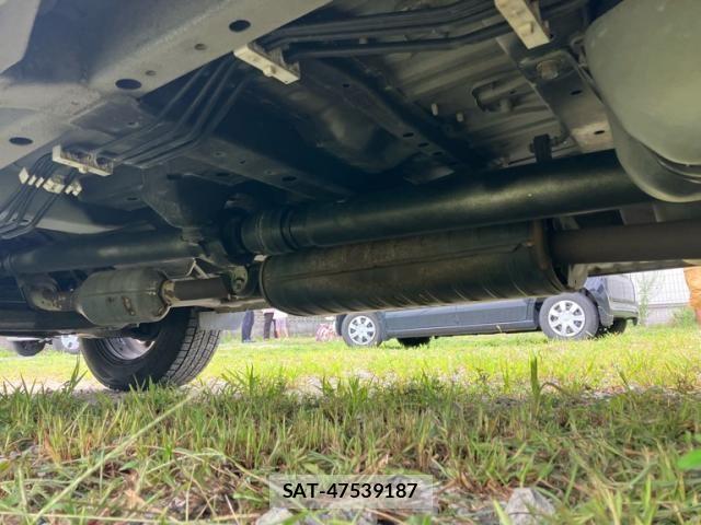 Mitsubishi DELICA 2009-09 8412052-14