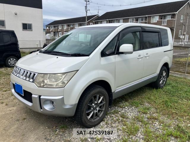 Mitsubishi DELICA 2009-09 8412052-1