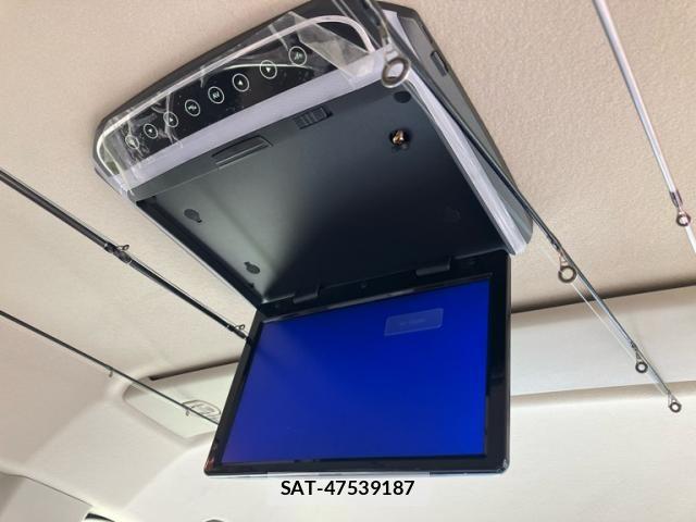 Mitsubishi DELICA 2009-09 8412052-27