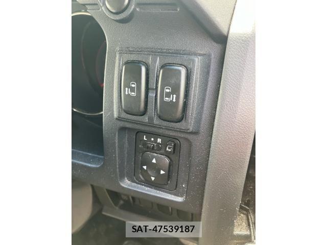 Mitsubishi DELICA 2009-09 8412052-28