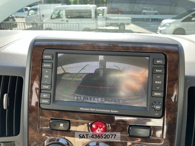 Mitsubishi DELICA 2009-08 8412049-18
