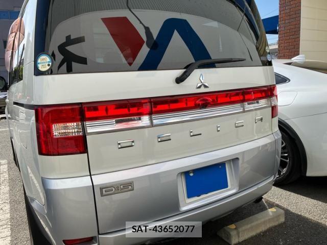 Mitsubishi DELICA 2009-08 8412049-3
