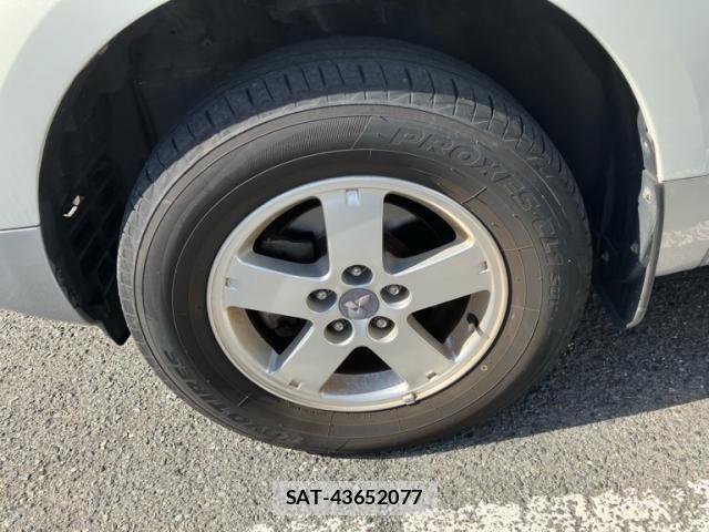Mitsubishi DELICA 2009-08 8412049-4