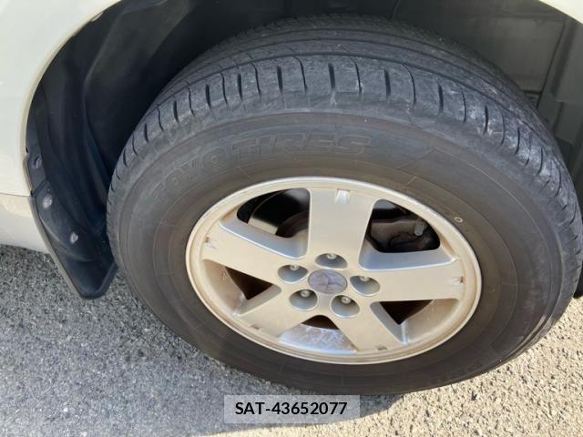 Mitsubishi DELICA 2009-08 8412049-6