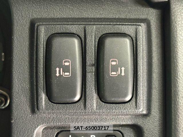 Mitsubishi DELICA 2008-08 8412032-4
