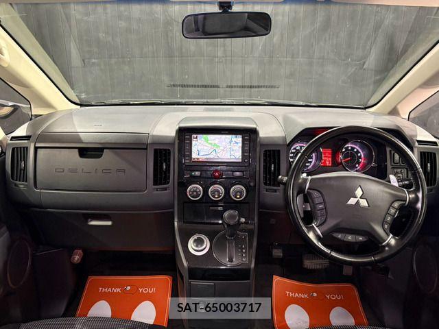 Mitsubishi DELICA 2008-08 8412032-5