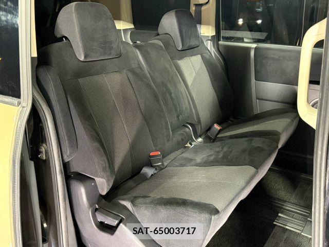 Mitsubishi DELICA 2008-08 8412032-7