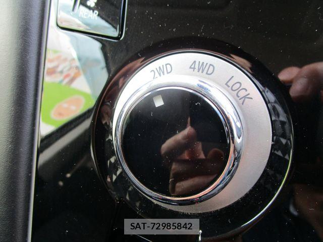 Mitsubishi DELICA 2021-02 8412022-21