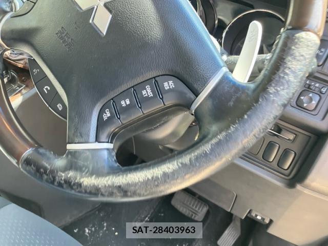 Mitsubishi DELICA 2011-05 8412050-13