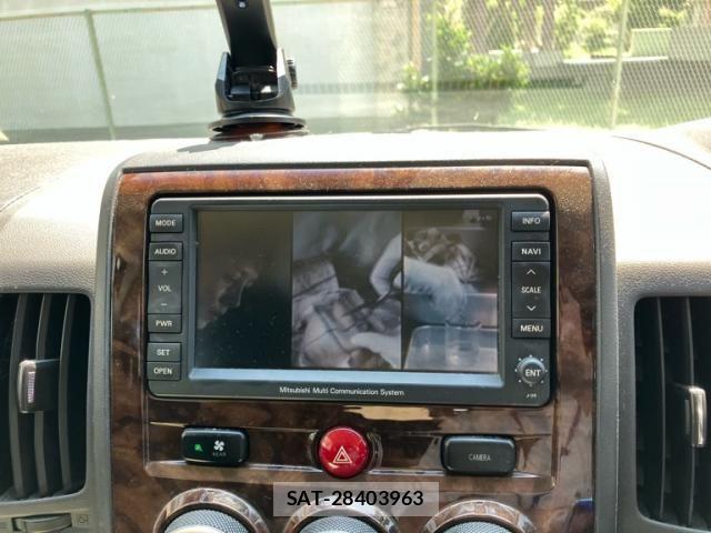 Mitsubishi DELICA 2011-05 8412050-18