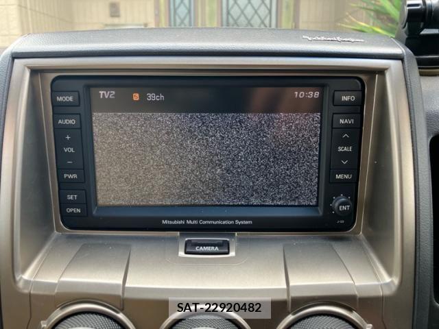 Mitsubishi DELICA 2007-10 8412054-16