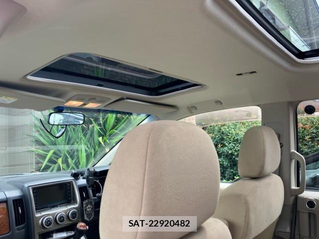 Mitsubishi DELICA 2007-10 8412054-18