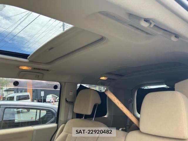 Mitsubishi DELICA 2007-10 8412054-19