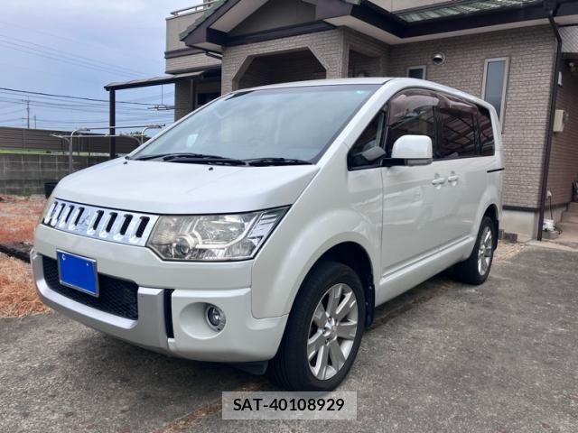 Mitsubishi DELICA 2013-10 8412041-2