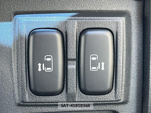 Mitsubishi DELICA 2015-10 8412029-11