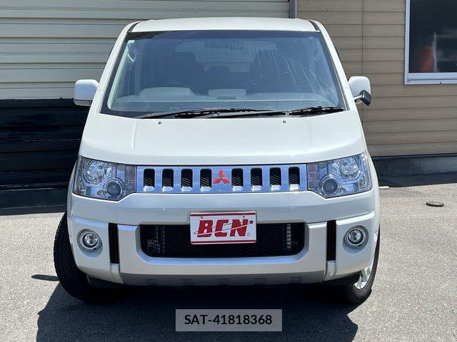 Mitsubishi DELICA 2015-10 8412029-21