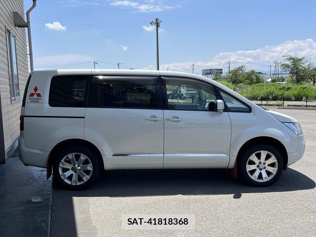 Mitsubishi DELICA 2015-10 8412029-22