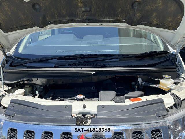 Mitsubishi DELICA 2015-10 8412029-27