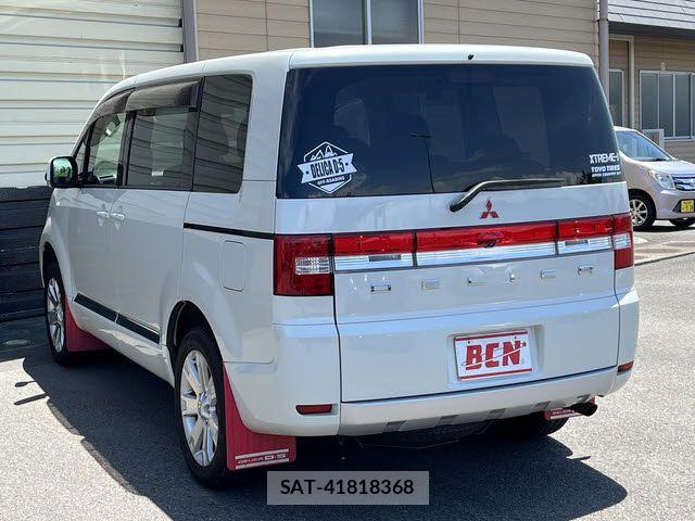 Mitsubishi DELICA 2015-10 8412029-8