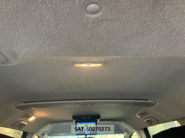 Mitsubishi DELICA 2017-04 8412048-10