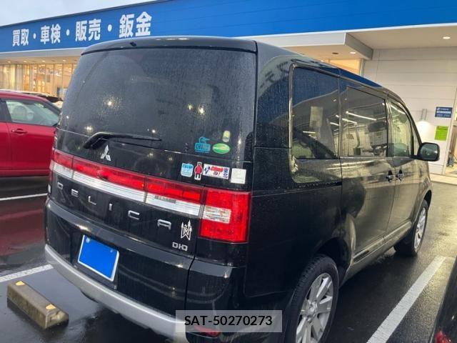 Mitsubishi DELICA 2017-04 8412048-28
