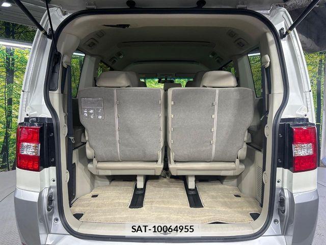 Mitsubishi DELICA 2017-08 8438076-10