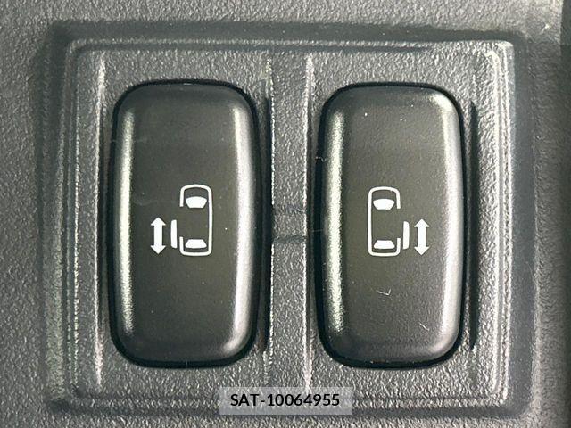 Mitsubishi DELICA 2017-08 8438076-8