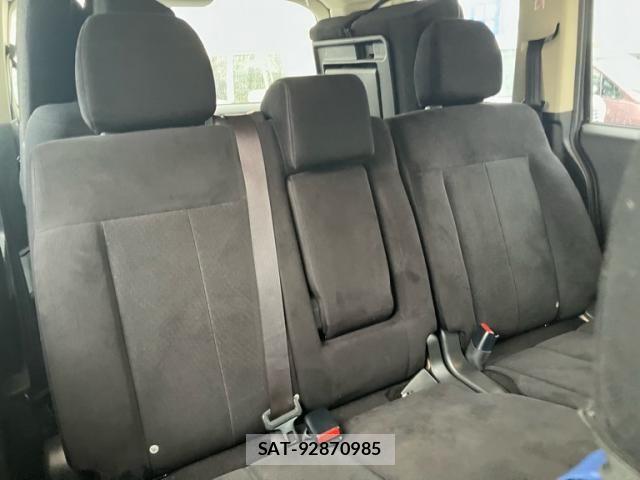 Mitsubishi DELICA 2015-04 8438081-11