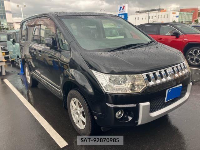 Mitsubishi DELICA 2015-04 8438081-1
