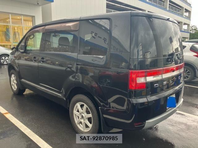 Mitsubishi DELICA 2015-04 8438081-3