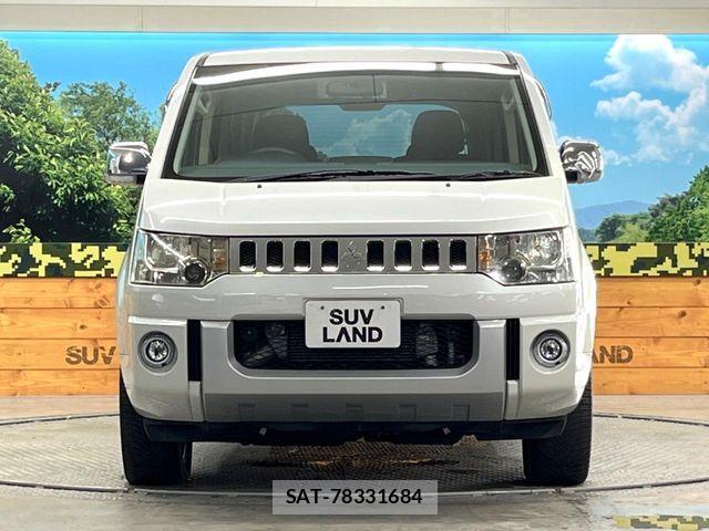 Mitsubishi DELICA 2013-09 8438077-14