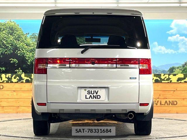 Mitsubishi DELICA 2013-09 8438077-15